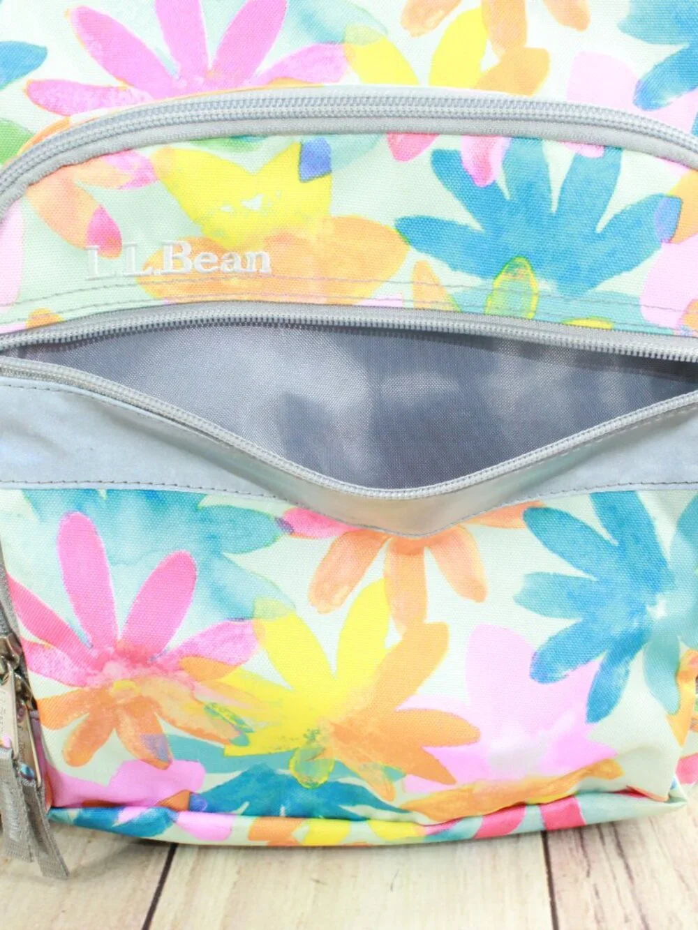 READ - LL Bean Original 24L Book Pack School Travel Multicolor Flowers